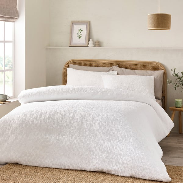 Bílé krepové povlečení na jednolůžko 135x200 cm Crinkle Seersucker – Catherine Lansfield-image-1