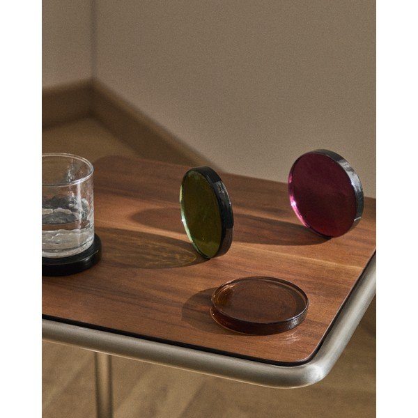 Tmavě hnědý skleněný podtácek Obila – Kave Home-image-1