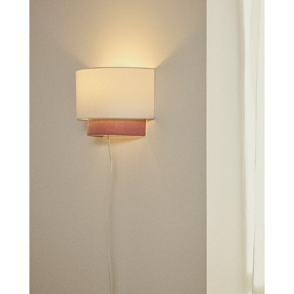 Bílé/světle růžové dětské nástěnné svítidlo s textilním stínidlem Bianella – Kave Home-image-1