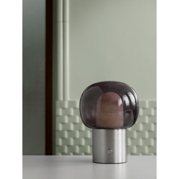 Antracitová hliníková LED stolní lampa se skleněným stínidlem (výška 32 cm) Iris – Blomus-image-3