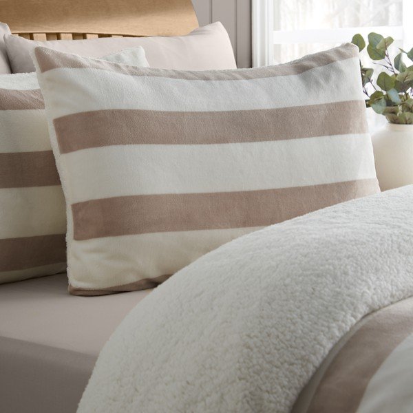 Povlečení na dvoulůžko s beránkem v přírodní barvě 200x200 cm Cosy Sherpa Stripe – Catherine Lansfield-image-2