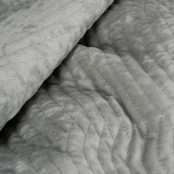 Šedozelený sametový prošívaný přehoz 230x260 cm – Ixia-image-2