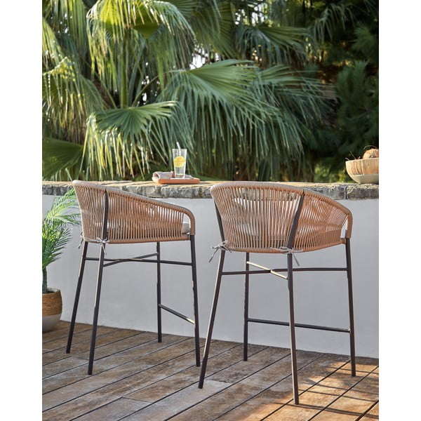 Béžová kovová/polstrovaná zahradní barová židle Yanet – Kave Home-image-2