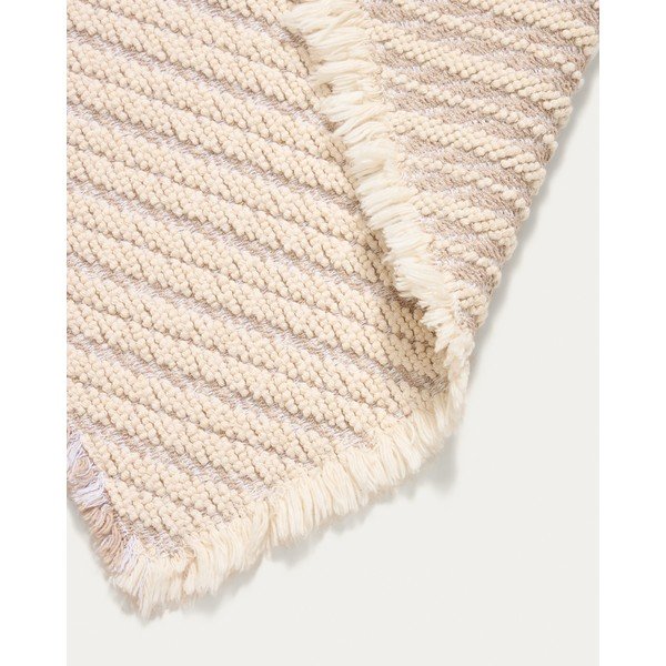 Béžová koupelnová předložka 50x70 cm Janu – Kave Home-image-2