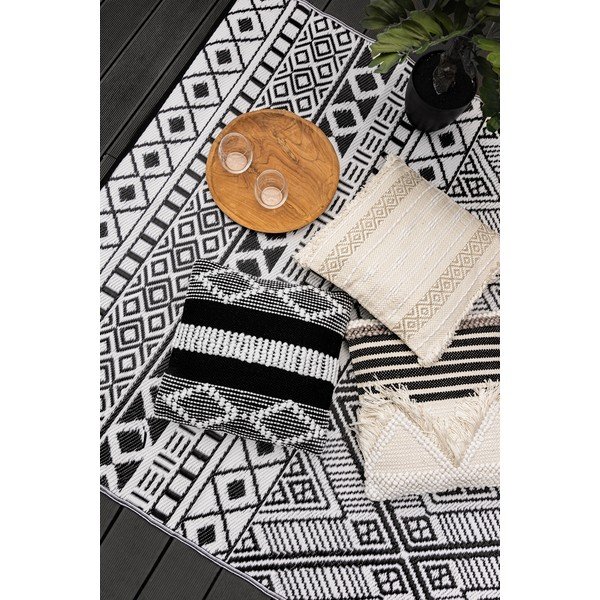 Venkovní polštář z recyklovaného plastu Green Decore Cairo, 45 x 45 cm-image-1