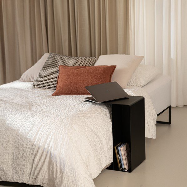 Ocelový odkládací stolek 40x30 cm Slide Low – Spinder Design-image-1