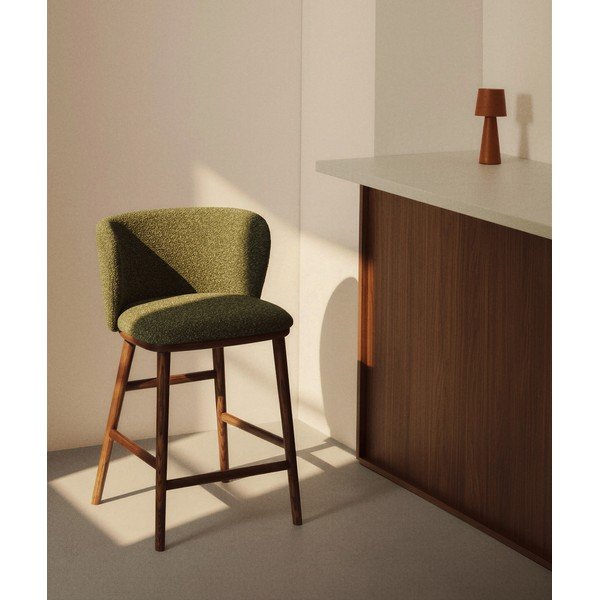 Tmavě zelená čalouněná barová židle (výška sedáku 75 cm) Ciselia – Kave Home-image-1