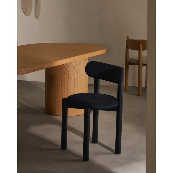 Černé jídelní židle z dubového dřeva v sadě 2 ks Nebai – Kave Home-image-1