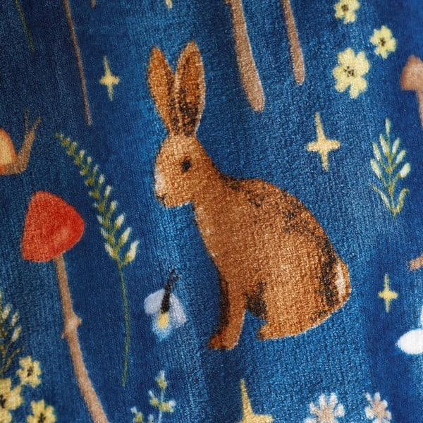 Modrá deka z mikroplyše 130x170 cm Enchanted Twilight Animals – Catherine Lansfield-image-2