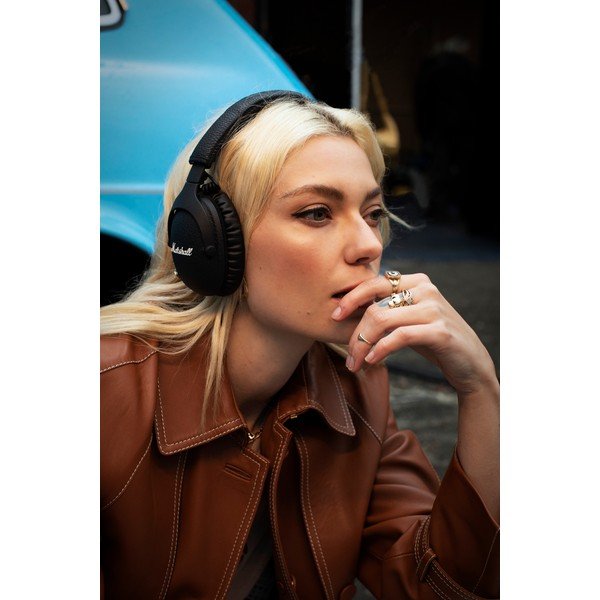 Černá Bluetooth sluchátka Marshall Monitor II-image-1