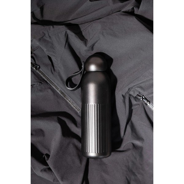 Černá termoláhev s brčkem z nerezové oceli 500 ml Tekla – Sagaform-image-1