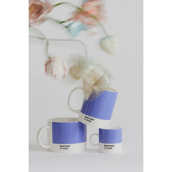 Fialový porcelánový hrnek 375 ml Very Peri 17-3938 – Pantone-image-1
