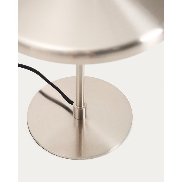 Stolní lampa ve stříbrné barvě s kovovým stínidlem (výška 32,5 cm) Nuvira – Kave Home-image-4
