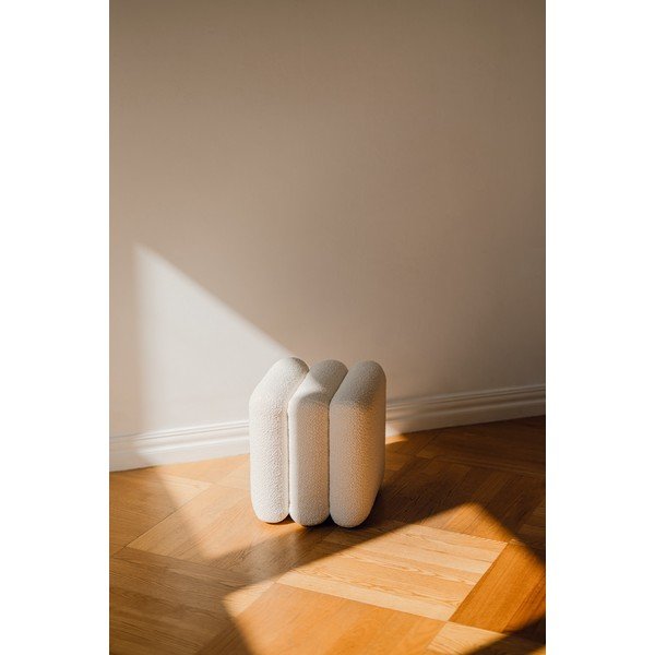 Béžový taburet z textilie bouclé Radd – noo.ma-image-3