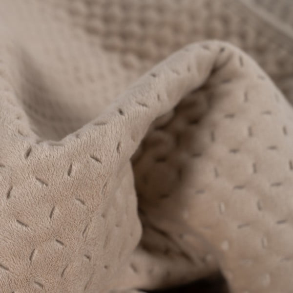 Béžový sametový prošívaný přehoz 240x260 cm – Ixia-image-2