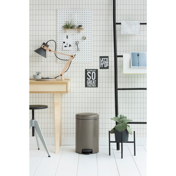 Šedý nášlapný ocelový odpadkový koš 12 l NewIcon – Brabantia-image-3