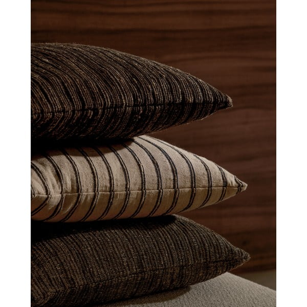 Hedvábný povlak na polštář 45x45 cm Anir – Kave Home-image-4