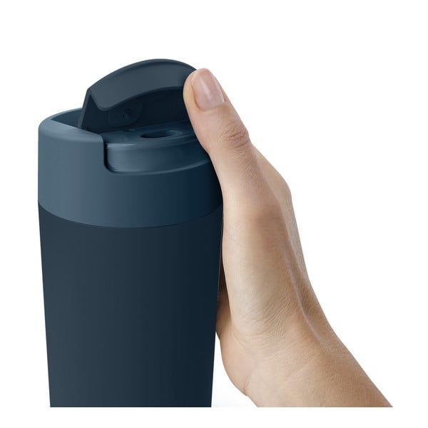 Tmavě modro-antracitový cestovní hrnek 450 ml Sipp – Joseph Joseph-image-1