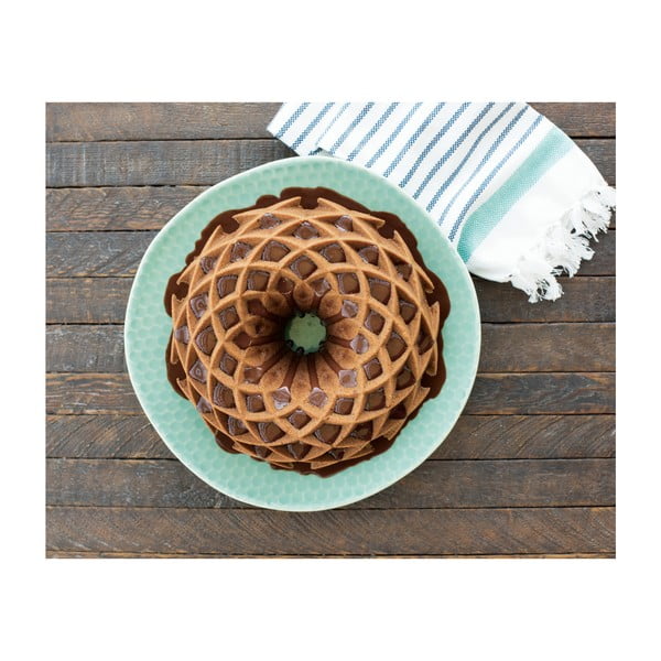 Forma na bábovku ve zlaté barvě Nordic Ware Jubilee, 2,4 l-image-4