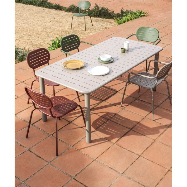 Vínová kovová zahradní židle Brai – Kave Home-image-1