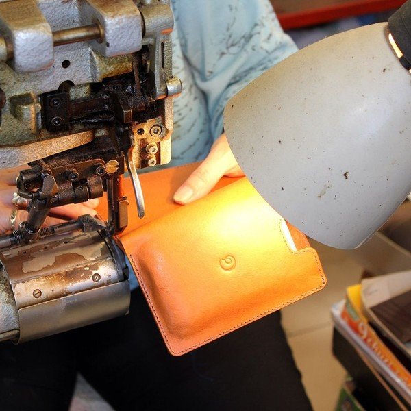 Danny P. kožená peněženka Slim Cognac-image-1