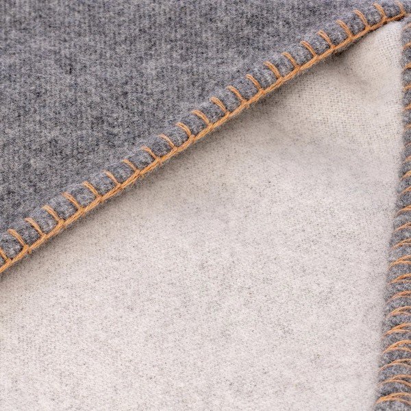 Šedá deka s příměsí vlny 145x200 cm Ahwi – Blomus-image-1