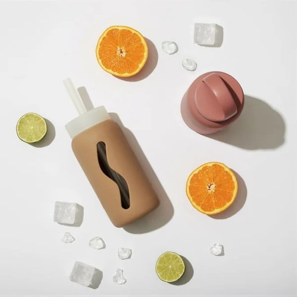 Béžová cestovní lahev 500 ml Milk Coffee – Muuki-image-1