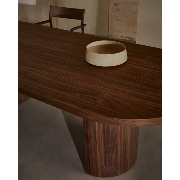 Kulatý jídelní stůl s deskou v dekoru ořechového dřeva 100x240 cm Nealy – Kave Home-image-2