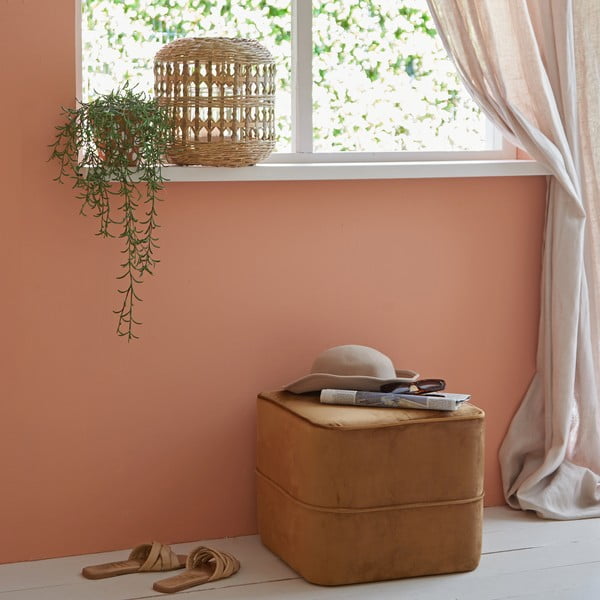 Sametový taburet ve zlaté barvě Kiki – Light & Living-image-4