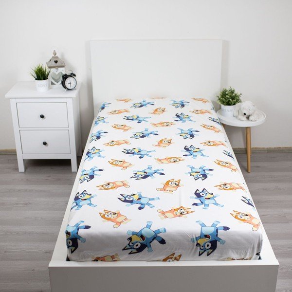 Bílé napínací bavlněné dětské prostěradlo na jednolůžko 90x200 cm Bluey – Jerry Fabrics-image-1