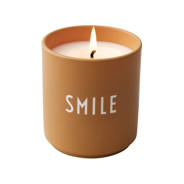 Vonná sojová svíčka Smile – Design Letters