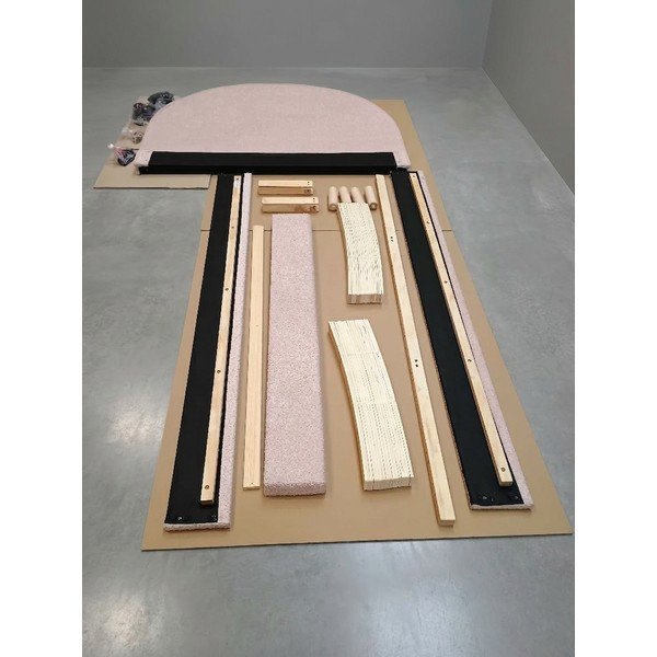 Růžová čalouněná dětská postel s roštem 140x200 cm MOON - II. jakost – Vipack-image-1