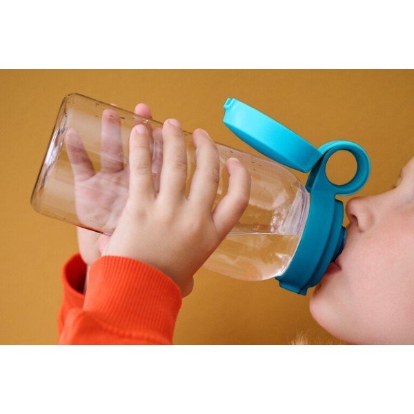 Plastová dětská lahev v mentolové barvě 600 ml Campus – Mepal-image-1