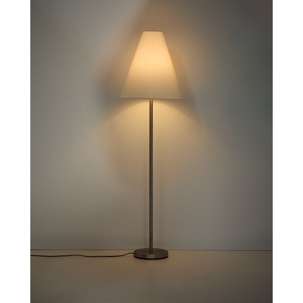 Stojací lampa ve stříbrné barvě s textilním stínidlem (výška 153 cm) Navat – Kave Home-image-1