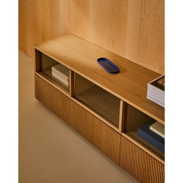 TV stolek v dekoru dubu v přírodní barvě 200x54x40 cm Helvine – Kave Home-image-4