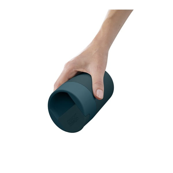 Tmavě modrý cestovní hrnek 340 ml Sipp – Joseph Joseph-image-3