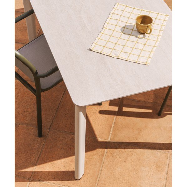Zahradní jídelní stůl s deskou z kamene 80x140 cm Anafi – Kave Home-image-1