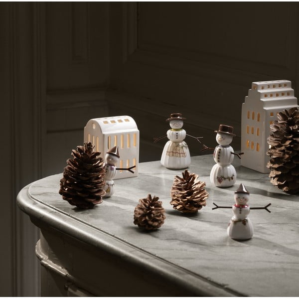 Porcelánová vánoční figurka (výška 9 cm) Hammershøi Snowwife – Kähler Design-image-1