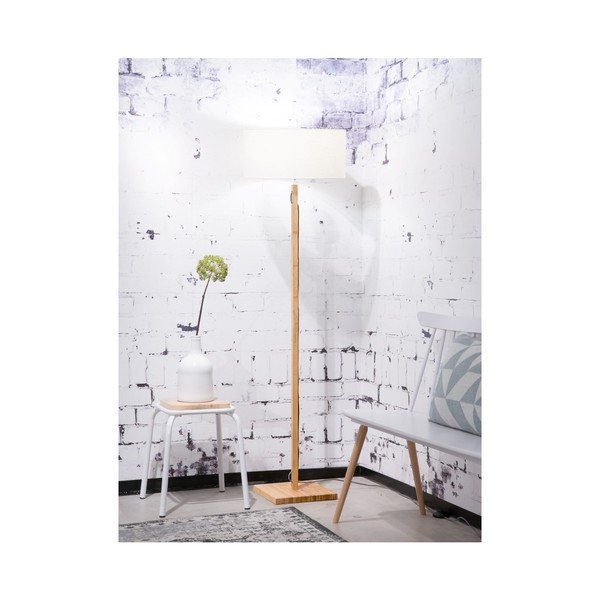 Stojací lampa s bílým stínidlem a konstrukcí z bambusu Good&Mojo Fuji-image-4
