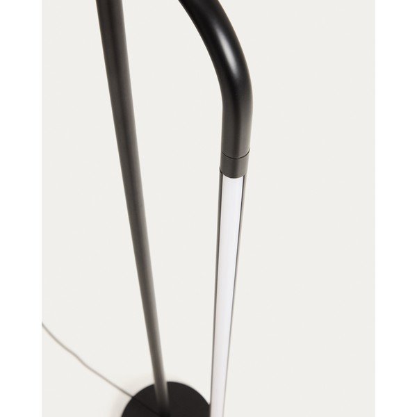 Černá LED stojací lampa (výška 120 cm) Bow – Kave Home-image-4