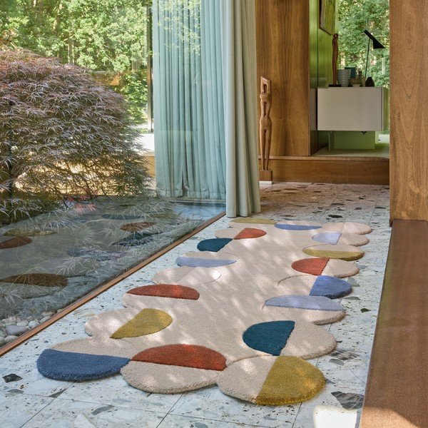 Béžový ručně tkaný vlněný běhoun 80x230 cm Mia Scallop Frame – Flair Rugs-image-1