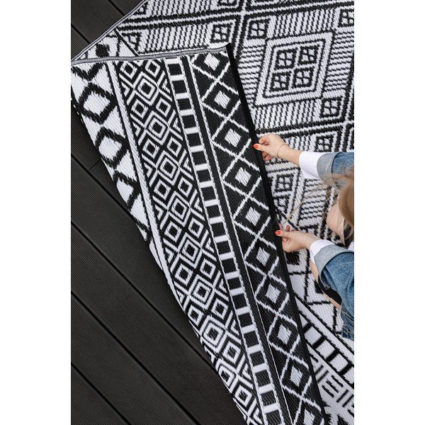 Černo-bílý venkovní koberec Green Decore Relic, 150 x 240 cm-image-3