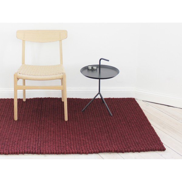 Tmavě višňový kuličkový vlněný koberec Wooldot Ball Rugs, 120 x 180 cm-image-1