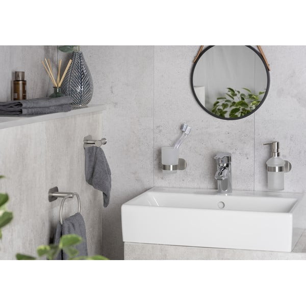 Samodržící skleněný kelímek na zubní kartáčky v matně stříbrné barvě Orea – Wenko-image-4