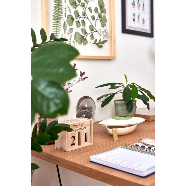 Dřevěný kalendář Bloomingville Calendar-image-1