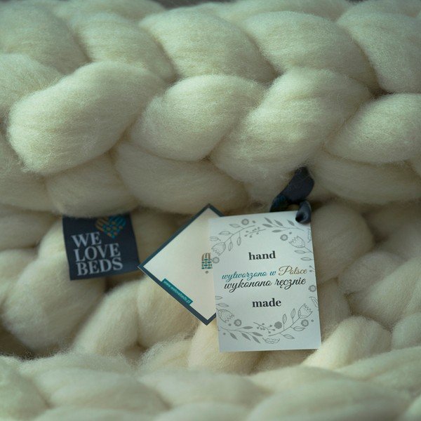 Krémový ručně pletený pléd z merino vlny WeLoveBeds, 180 x 140 cm-image-3
