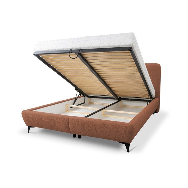 Čalouněná dvoulůžková postel s úložným prostorem s roštem 140x200 cm v terakotové barvě Makapu – Makamii-image-1