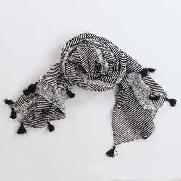 Šátek, černobílé pruhy