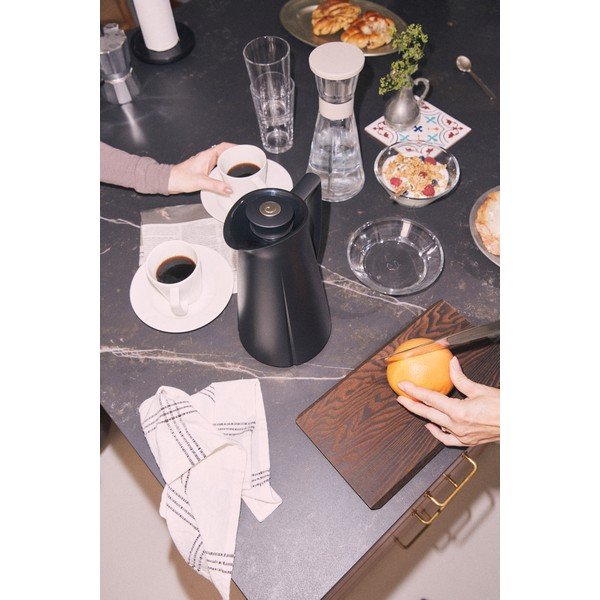 Černá termoska 1 l Grand Cru – Rosendahl-image-2