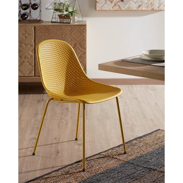 Žlutá kovová zahradní židle Quinby – Kave Home-image-1